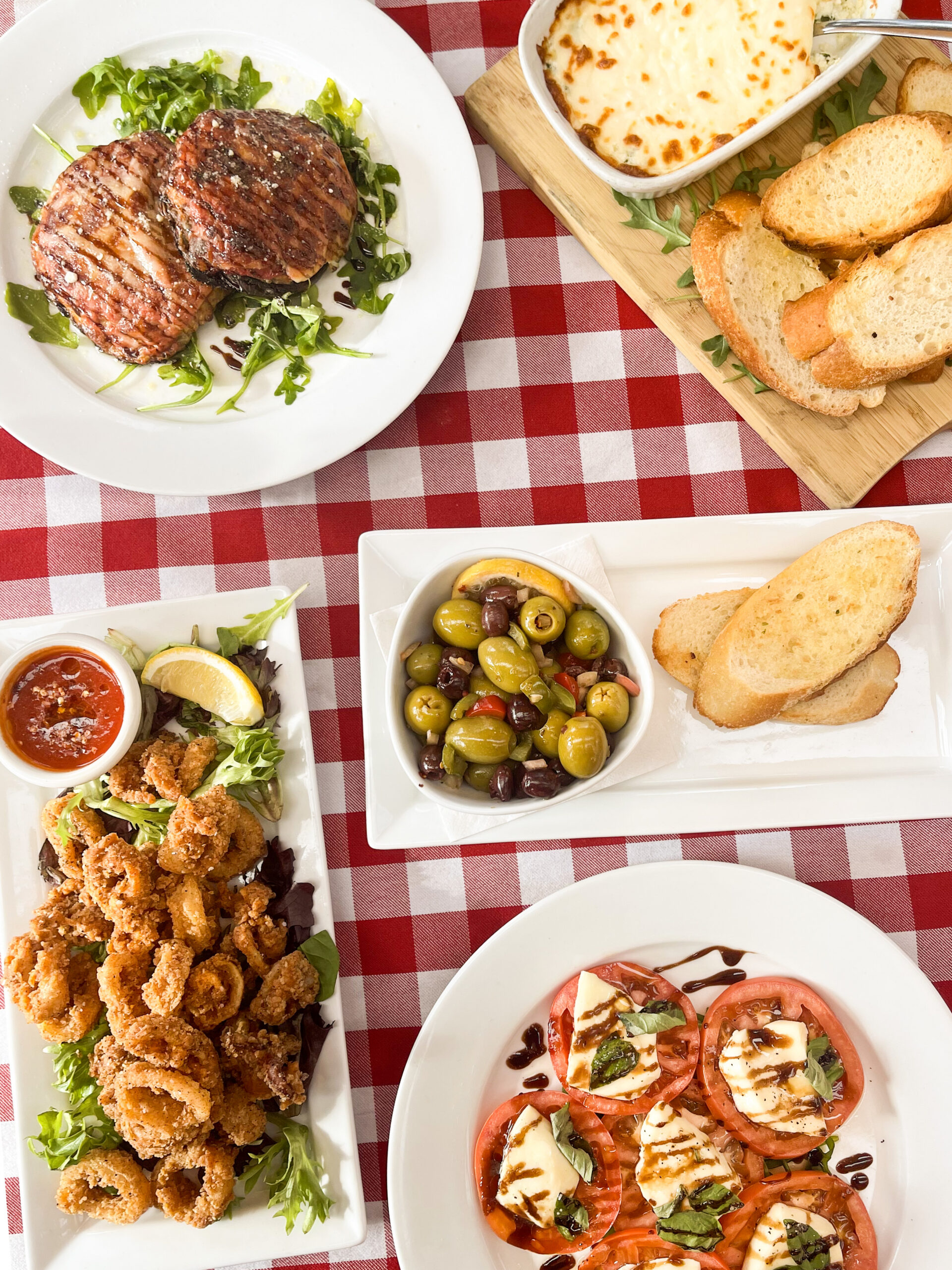 Dining room at Papa Giuseppe's, Mississauga